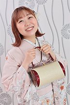 2025年成人のお嬢様